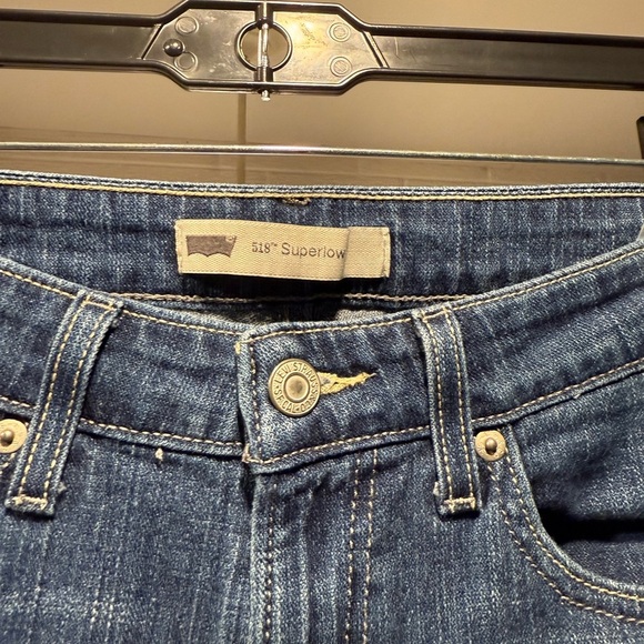 Levi's Blue Flare Wide Leg Jeans Classic Style - Picture 2 of 4